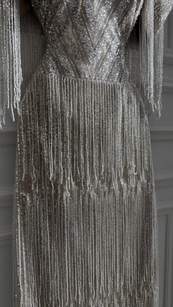 R003
