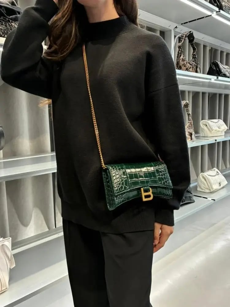 Balenciaga hourglass wallet on chain