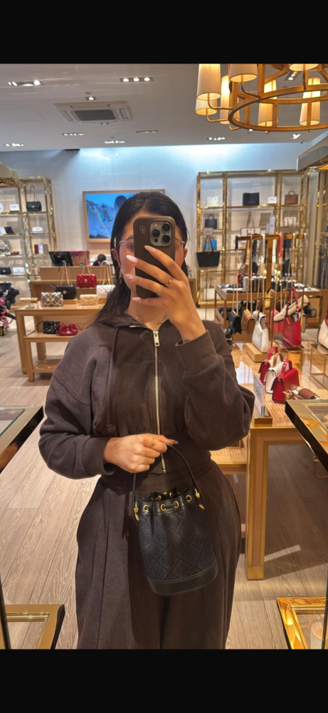 Tory burcu T monogram mini bucket