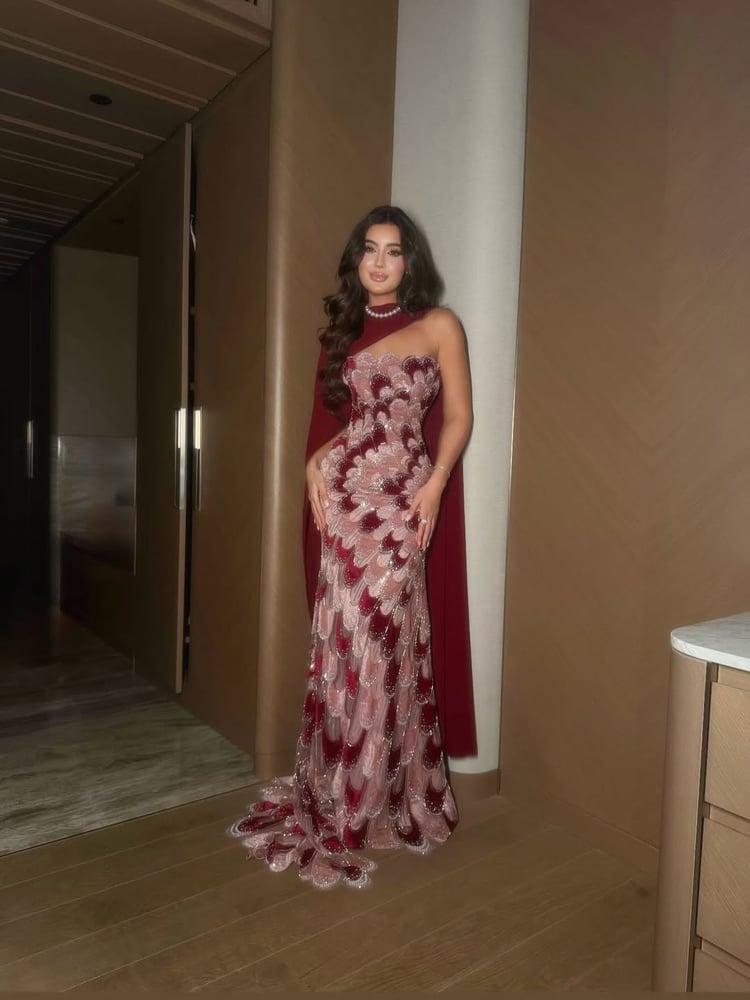 فستان سهرة