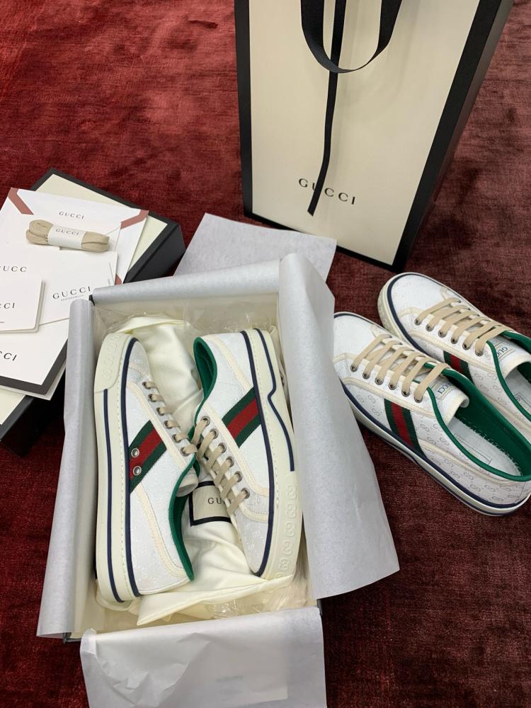 Gucci Tennis Sneakers GCSW124