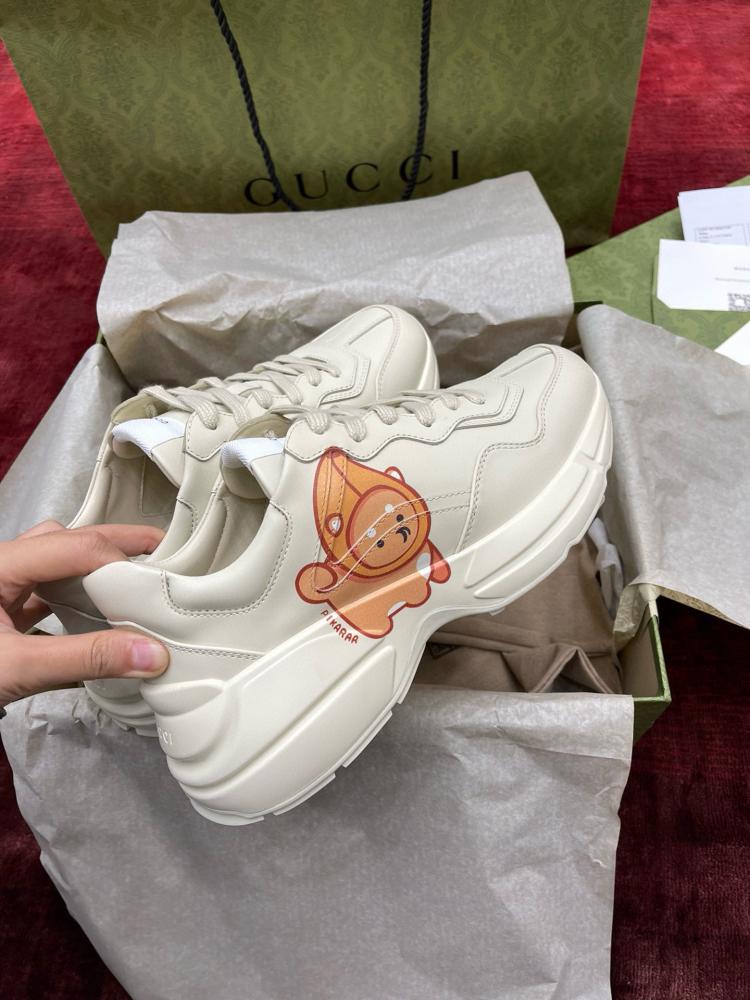 Gucci Rhyton Sneakers GCSW032