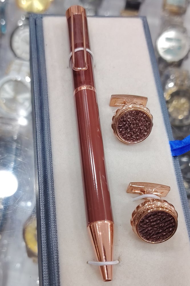 قلم وكبك