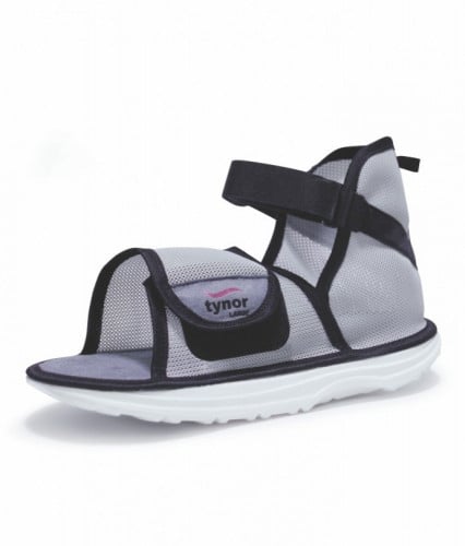 حذاء الجبيرة موديل TYNOR C-08