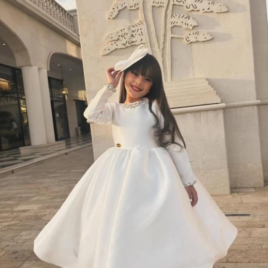 فستان الاميراة الصغيره