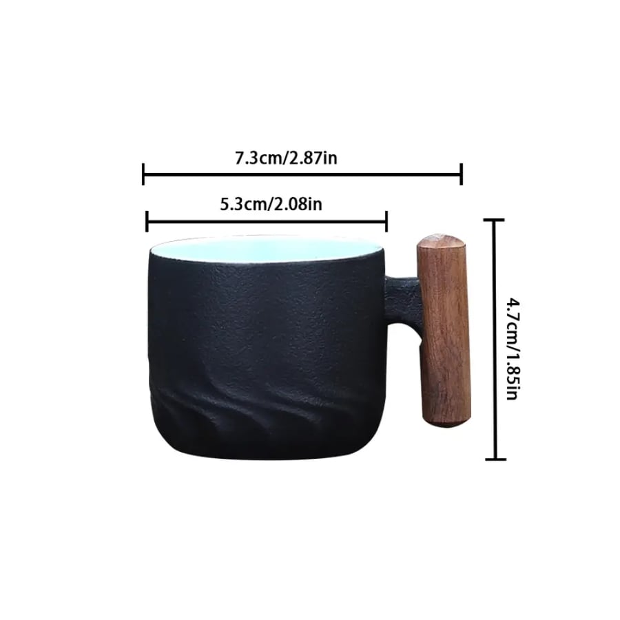 كوب قهوة خمر يدوي بمقبض خشبي