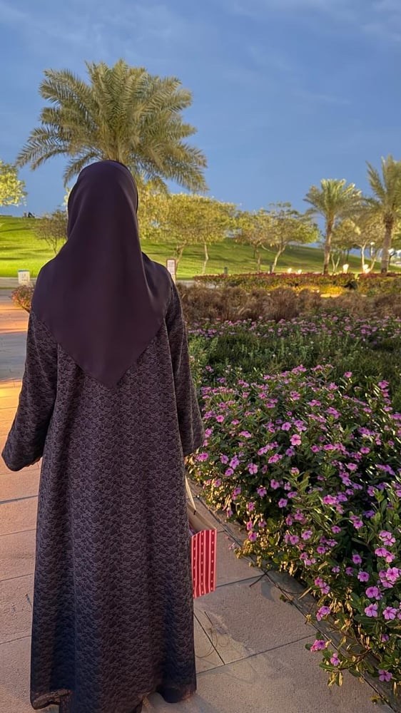 عباية Baby rose