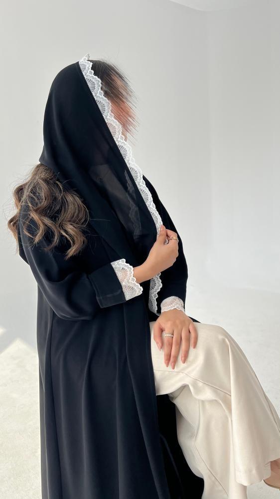 Gulf white abaya
