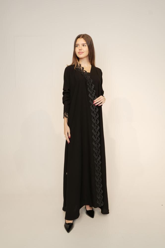 Elegant abaya