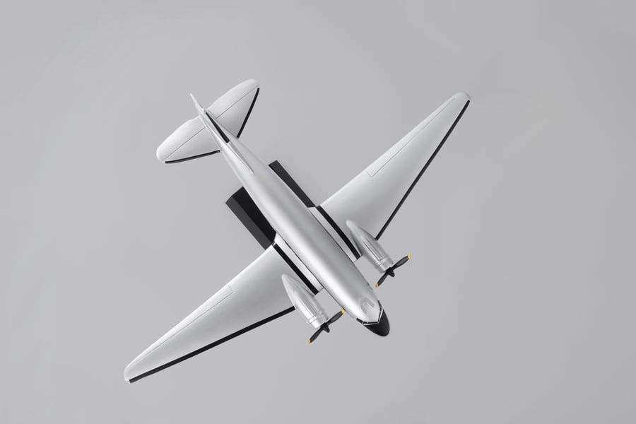 مجسم طائرة الداكوتا ( 27 cm)  - فضي