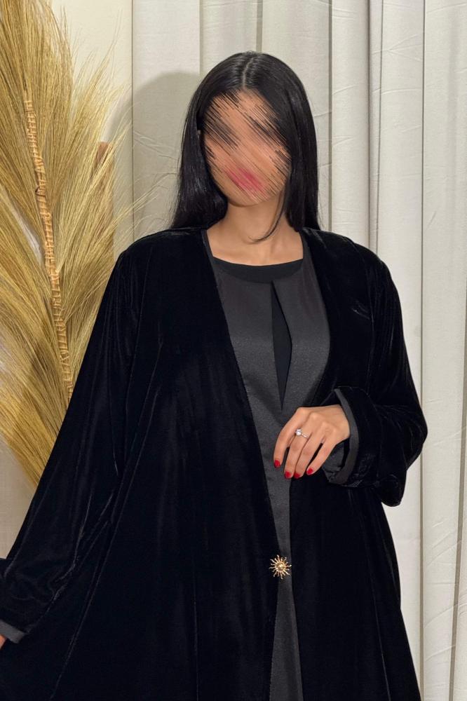 موديل عباية ريما نص كلوش مخمل لمتجر عبايات أونلاين