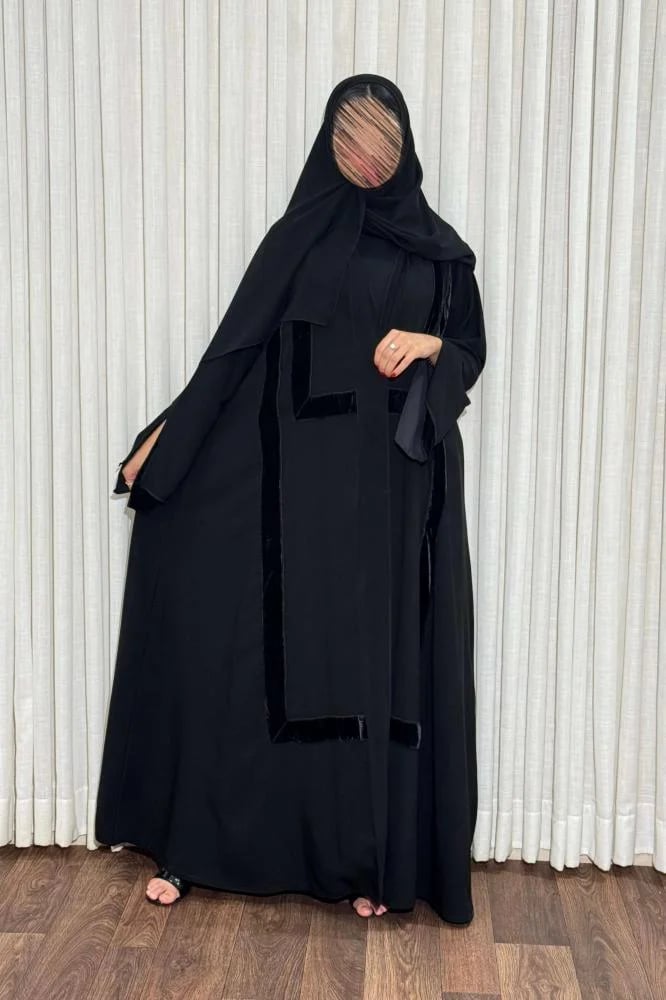 عباية أفنان بشت سوداء كوبرا مع مخمل وطرحة مجانية