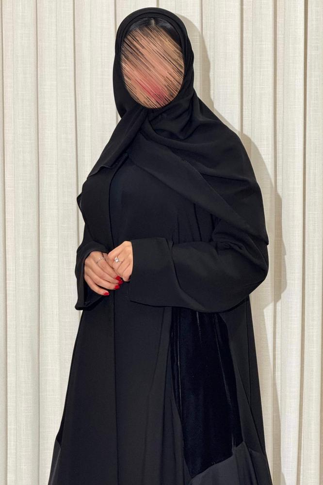 موديل عباية ورد ستريت سيراميك لمتجر عبايات أونلاين