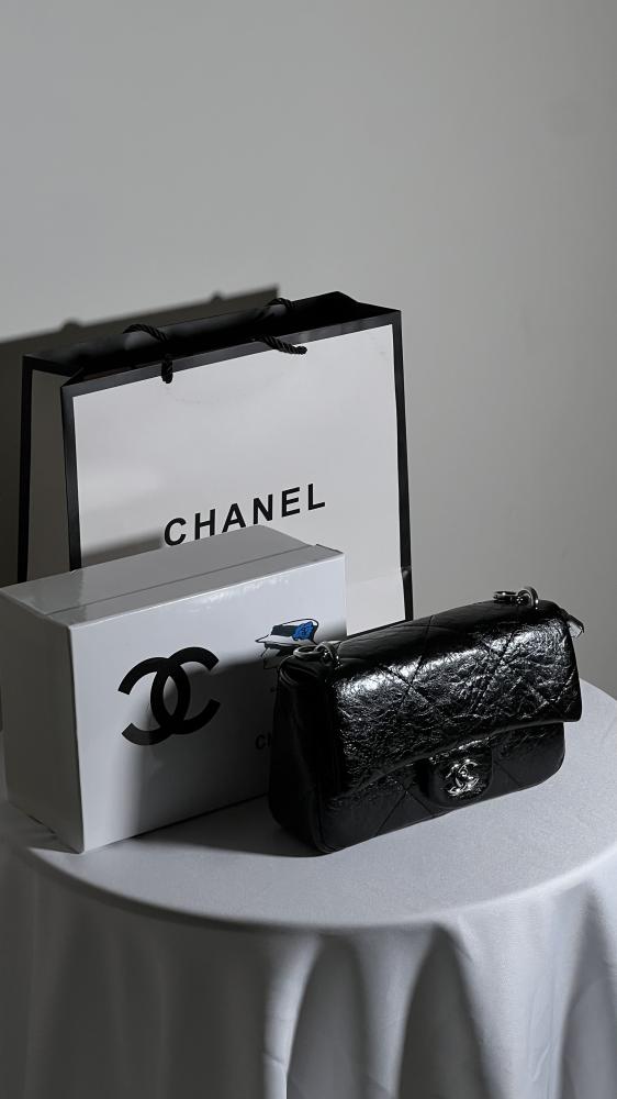شنطهCHANEL لون اسود
