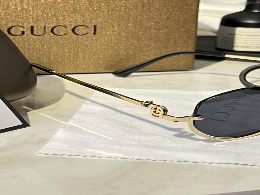 نظاره GUCCIذهبي نسائي