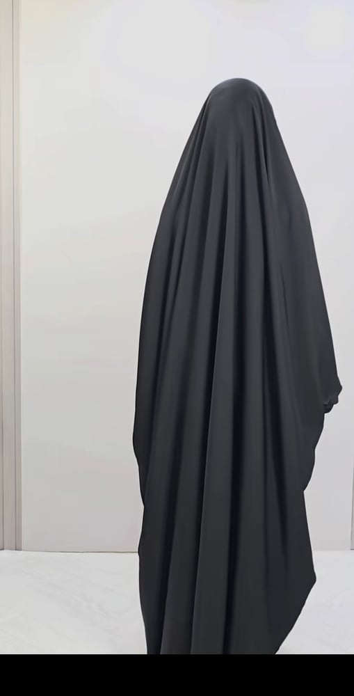 عباية .بكم صغير واسع السلامي مديل الفراشه