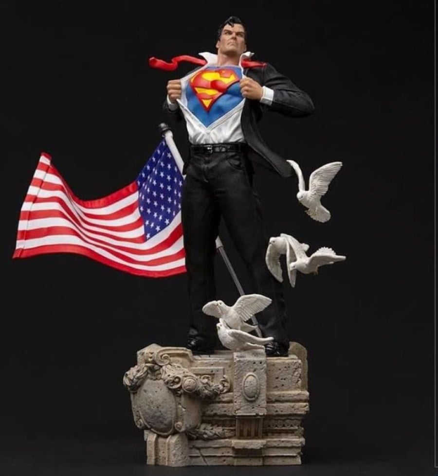 كلارك كينت - clark kent