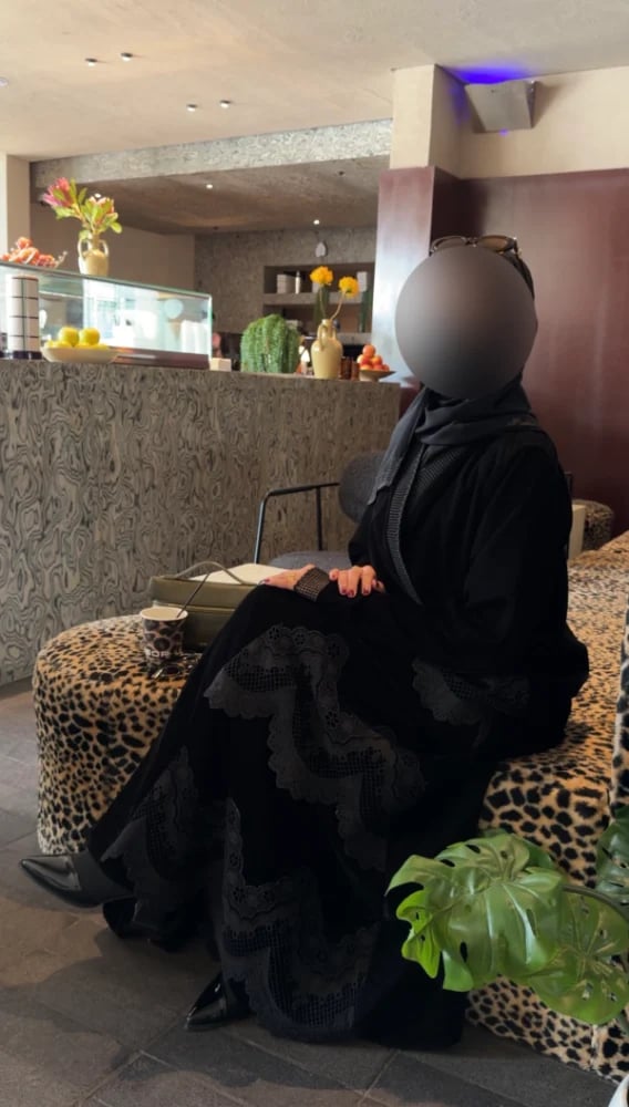 عباية مخمل وجوبير حرير