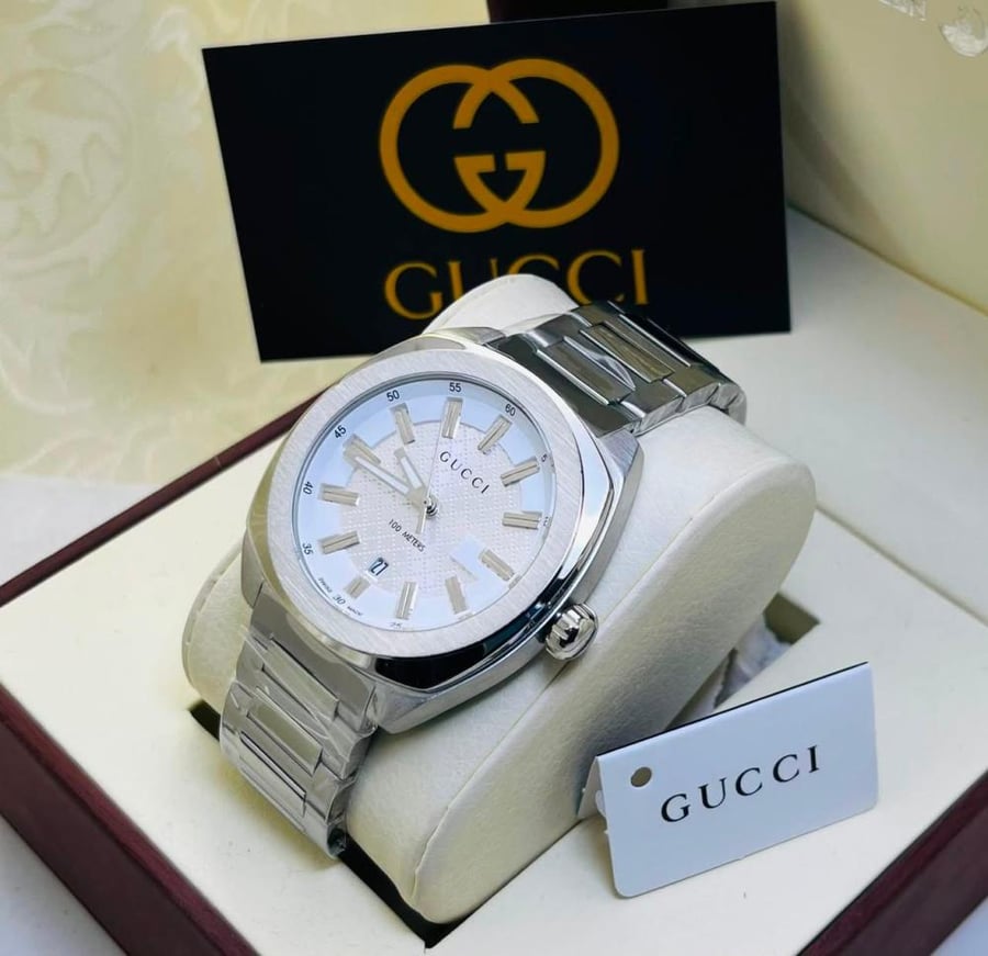 ساعة قوتشي GUCCI الرجالية