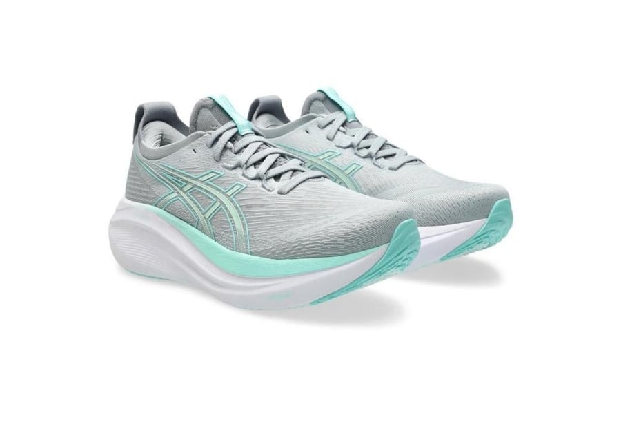 شوز رياضي للنساء من اسكس GEL-NIMBUS 27