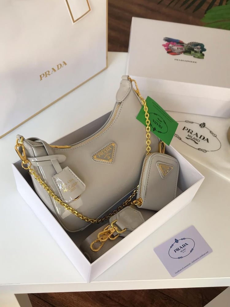 شنطة PRADA