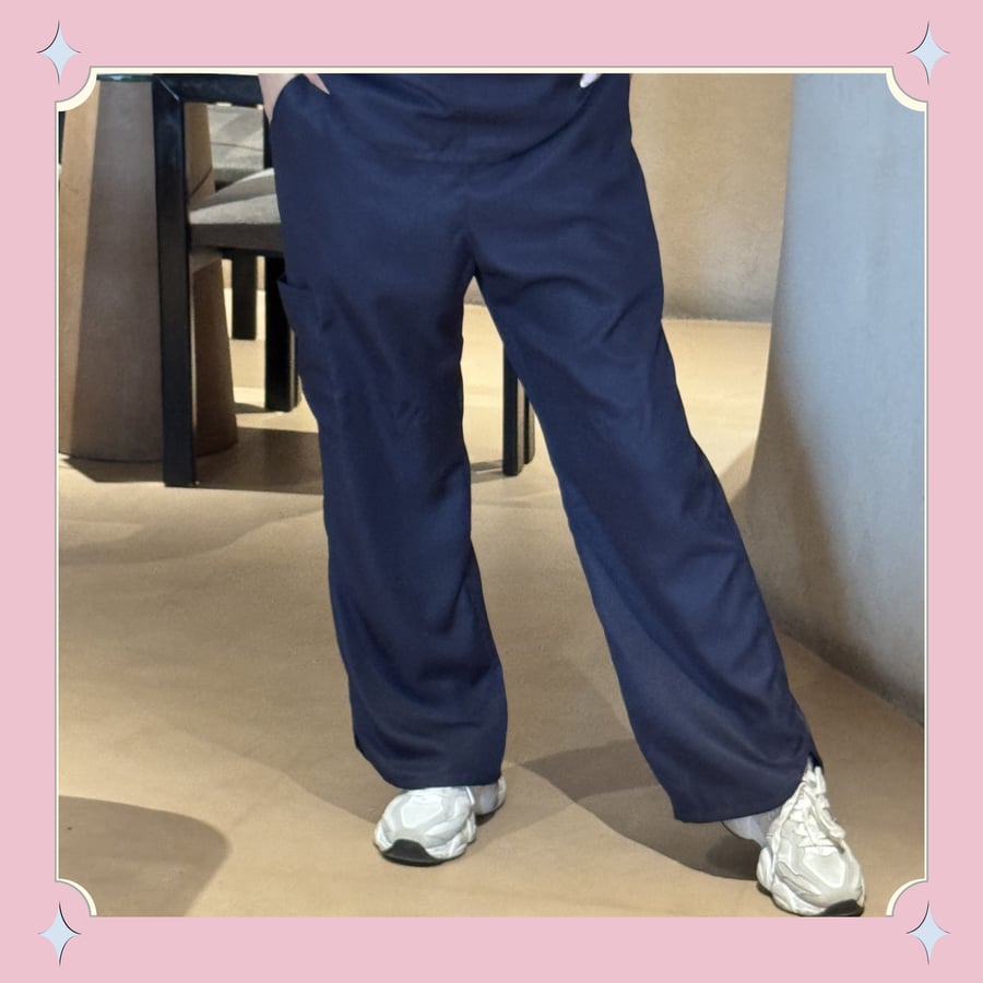 “Sprout Scrub set “NAVY BLUE