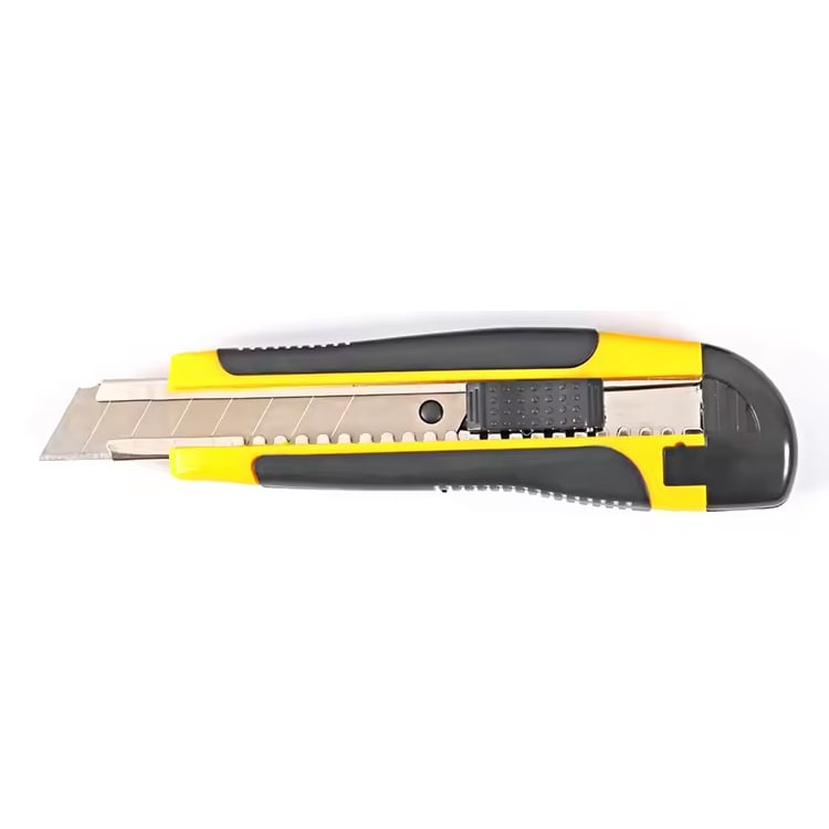 FOSKA Cutter Knife Blade in Assorted Colors - 18mm