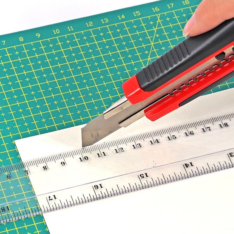FOSKA Cutter Knife Blade in Assorted Colors - 18mm