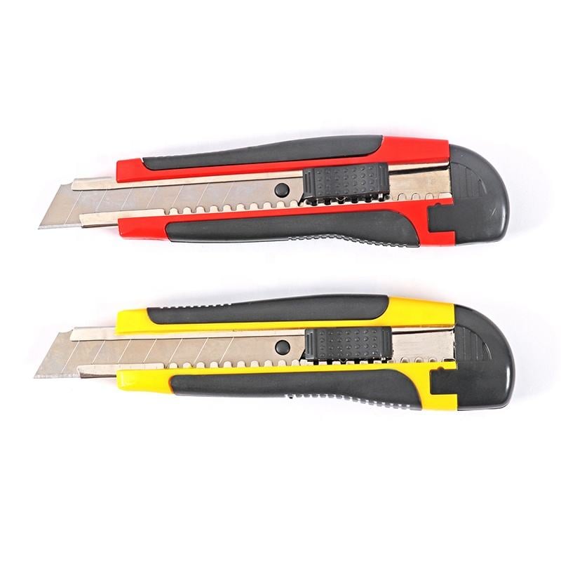 FOSKA Cutter Knife Blade in Assorted Colors - 18mm