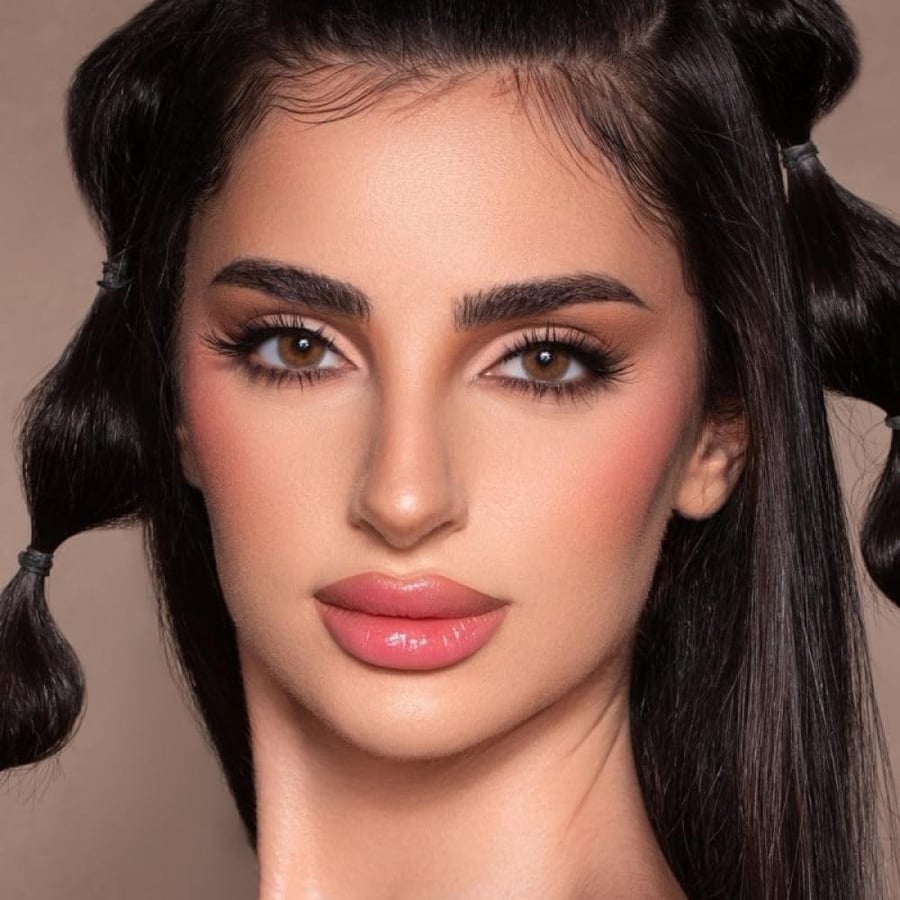 اي كلرز عدسات يومي هازل امبير 320