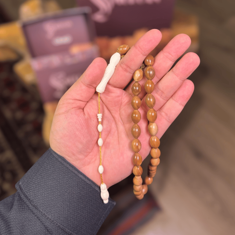 مسباح كوك وعظم جمل