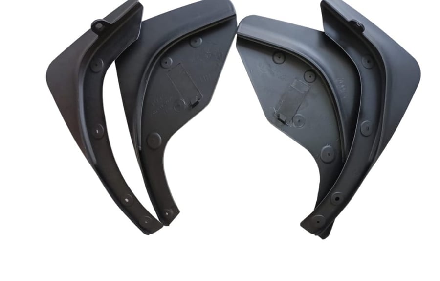 Side skirts in front of me and behind me Lexus 400 LS400 1998-2000
