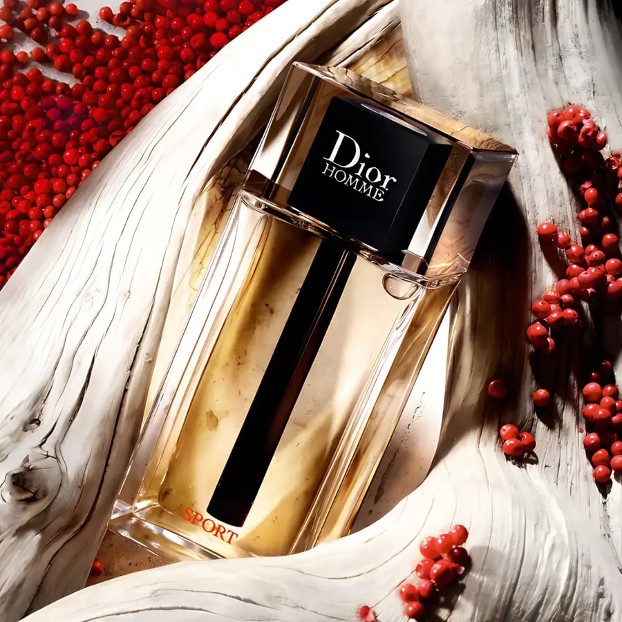 عينه عطر ديور هوم سبورت أو دو تواليت - Dior Homme Sport Eau de Toilette