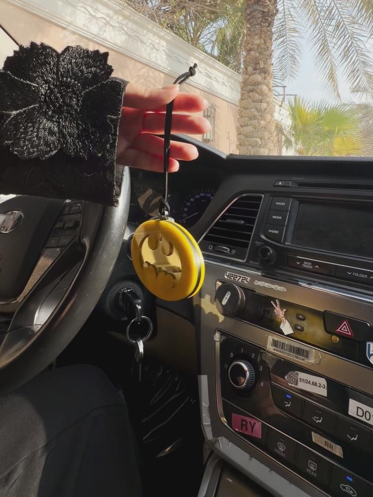 تعليقة سيارة شارة باتمان