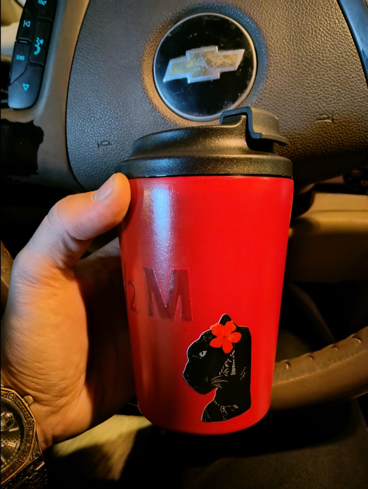 كوب هاف مليون احمر