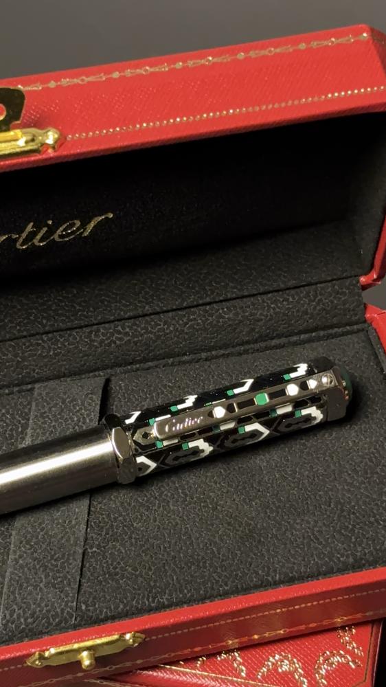 Green Pen