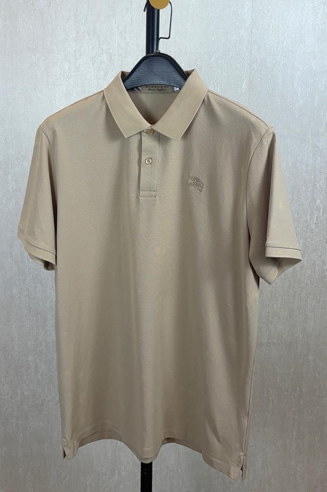 Burberry T-shirt - M - L