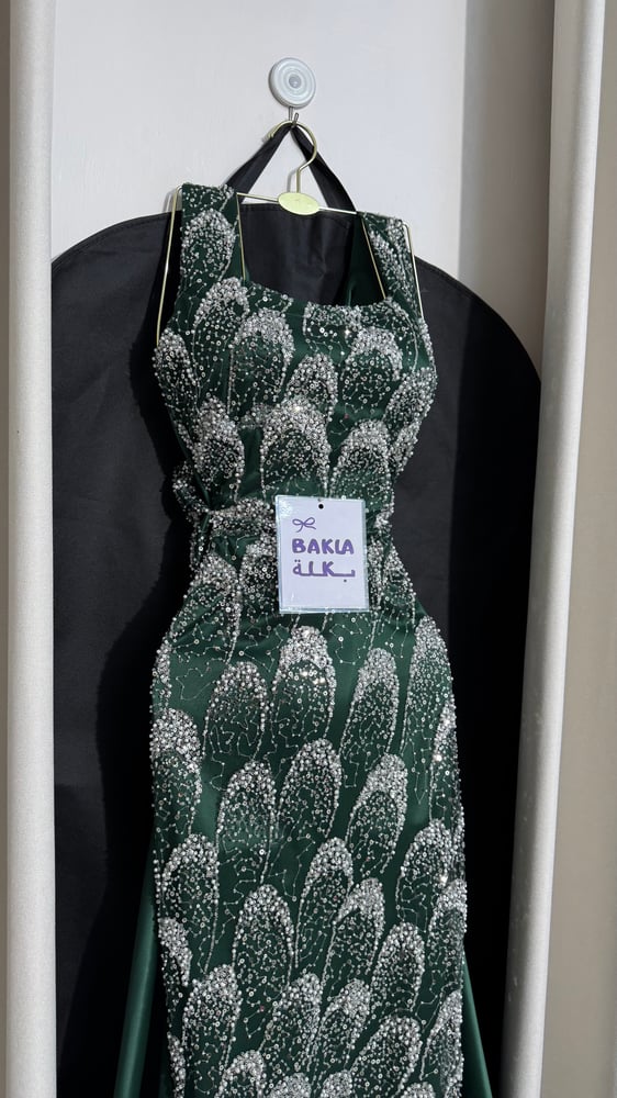 Queen dress