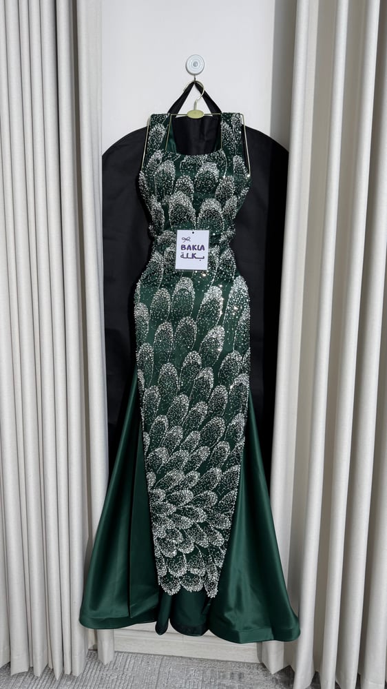 Queen dress
