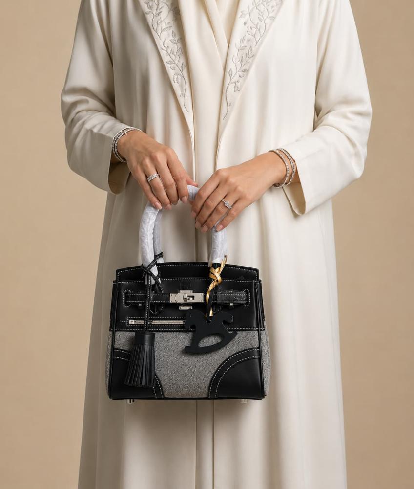 للعشاق التميز وفرنا لكم  حقيبة يد نسائية من ماركة هيرمز (Hermès Birkin )
