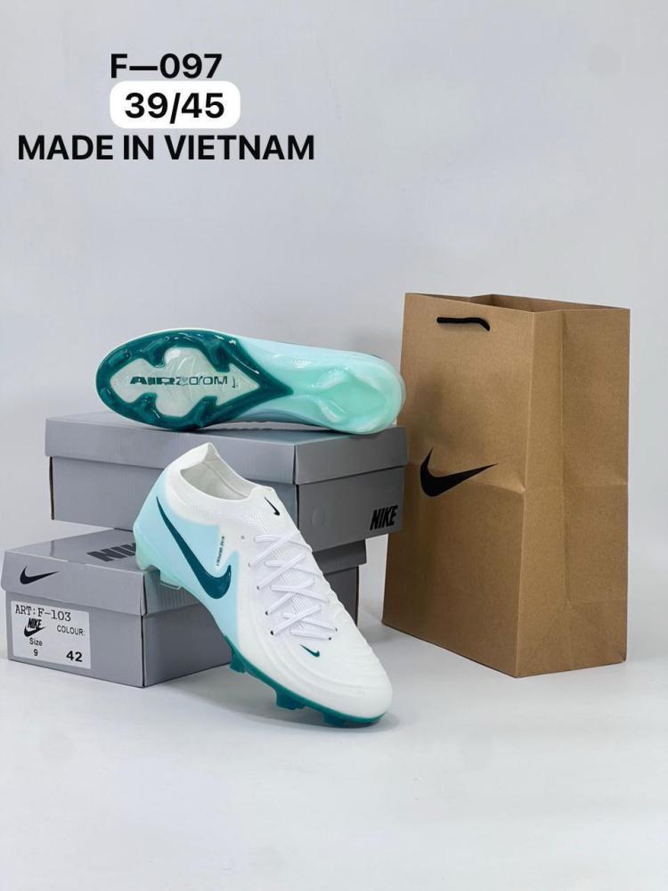 حذاء رجالي كرة قدم من نايك(Nike) موديل"Nike Phantom 6 Low Pro "