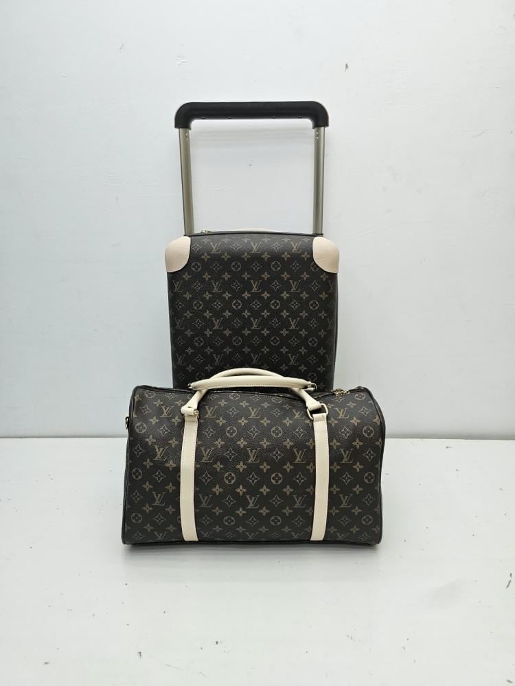 سافر كالملوك مع طقم شنط السفر من ماركة لويس فيتون Louis Vuitton