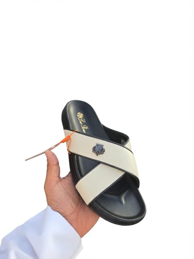 سليبر رجالي من ماركة Loro Piana رجالي –
