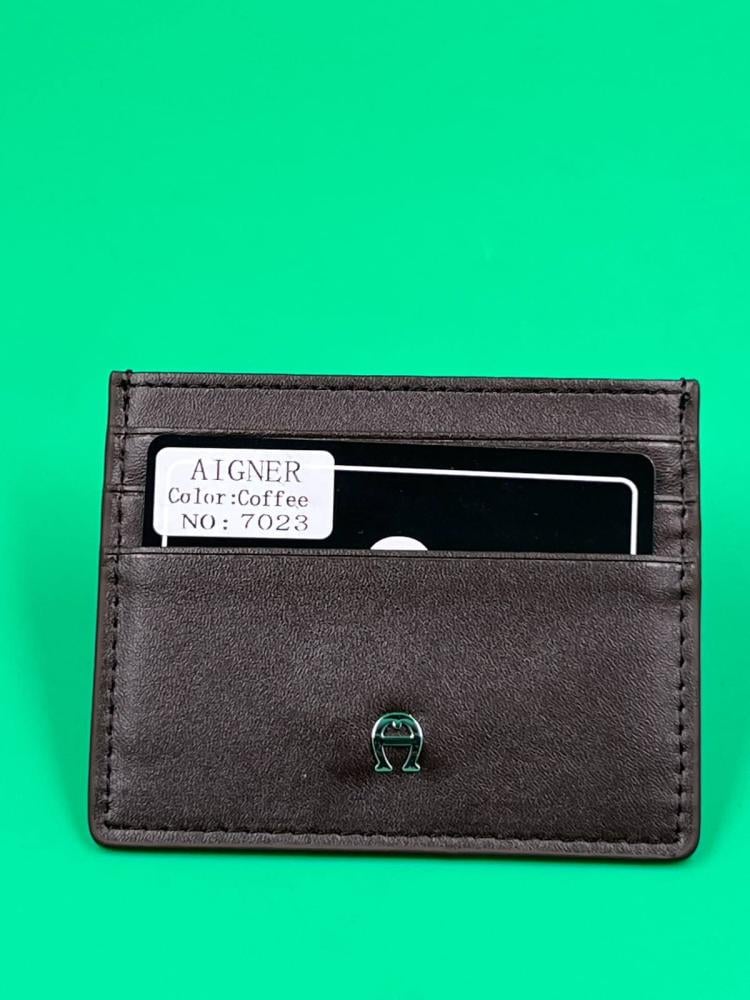 بوك (للجنسين)من ماركة ايغنر (Aigner)