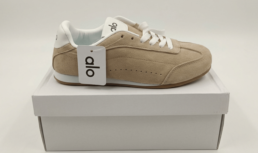 Women's shoe from the brand Al (Alo) model ALO Sunset Sneaker