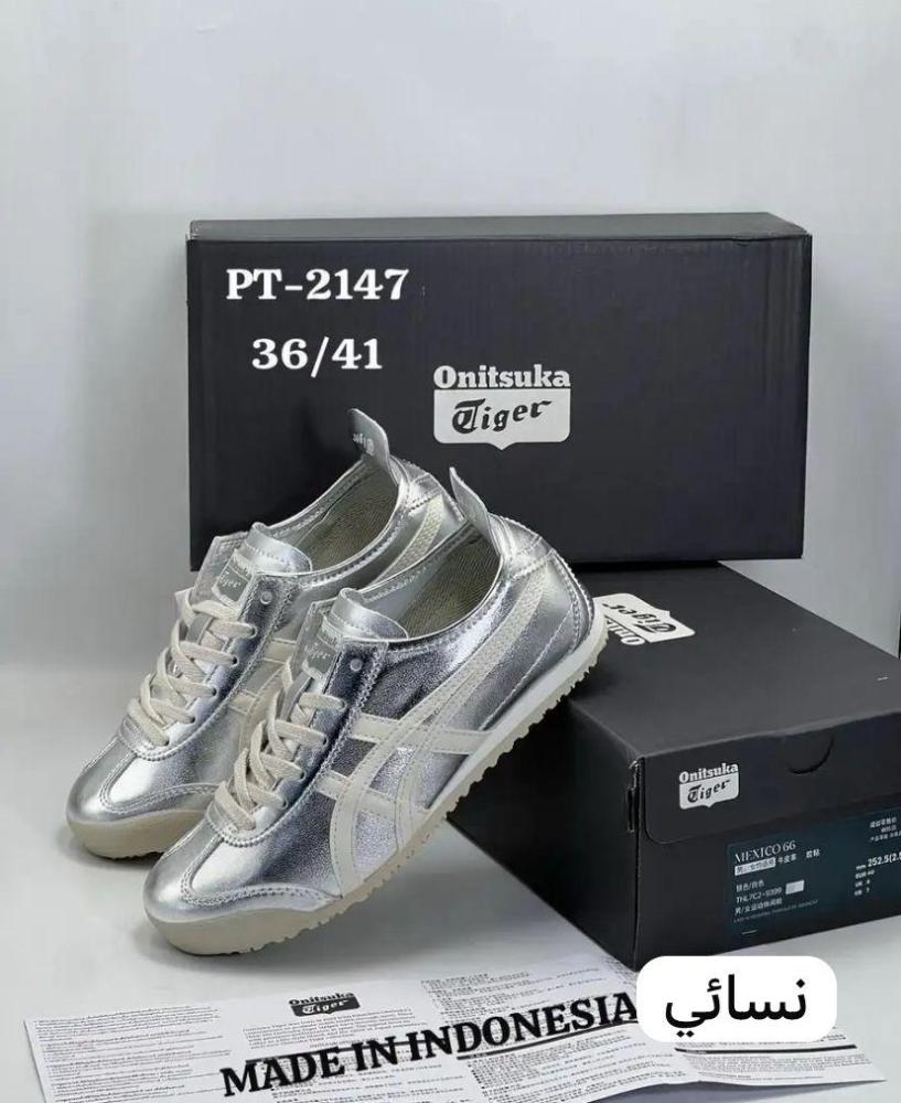 حذاء نسائي Onitsuka Tiger Mexico 66 – فضي معدني