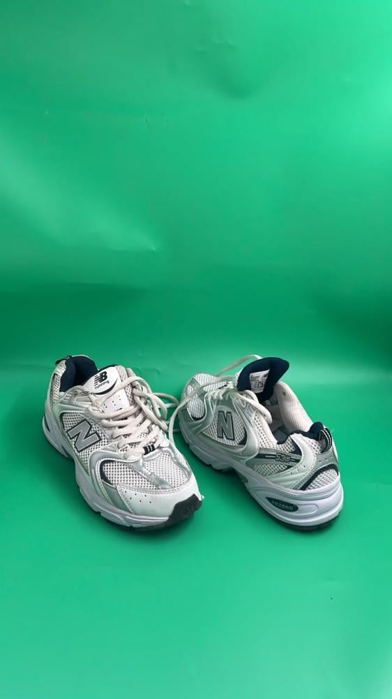 حذاء نسائي  من ماركة نيوبلانس New balance