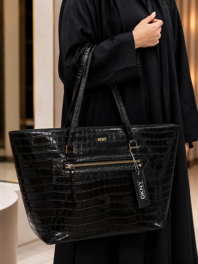 الأناقة التي تستحقينها حقيبة يد نسائية ماركة دكني DKNY