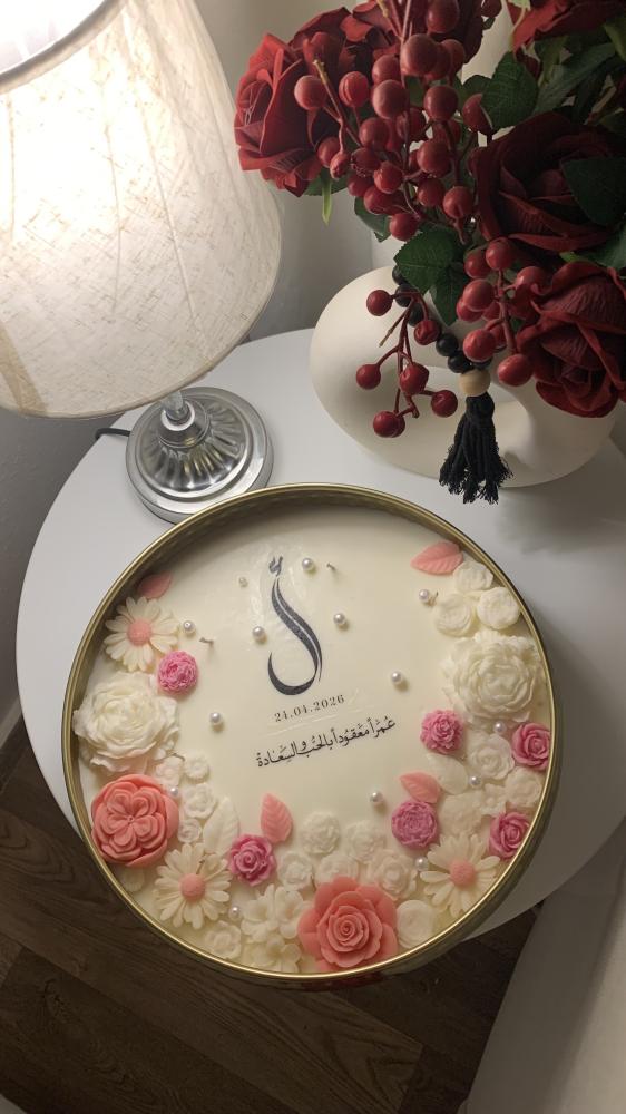 شمعة كبيره  معطره مقاس ٣٠