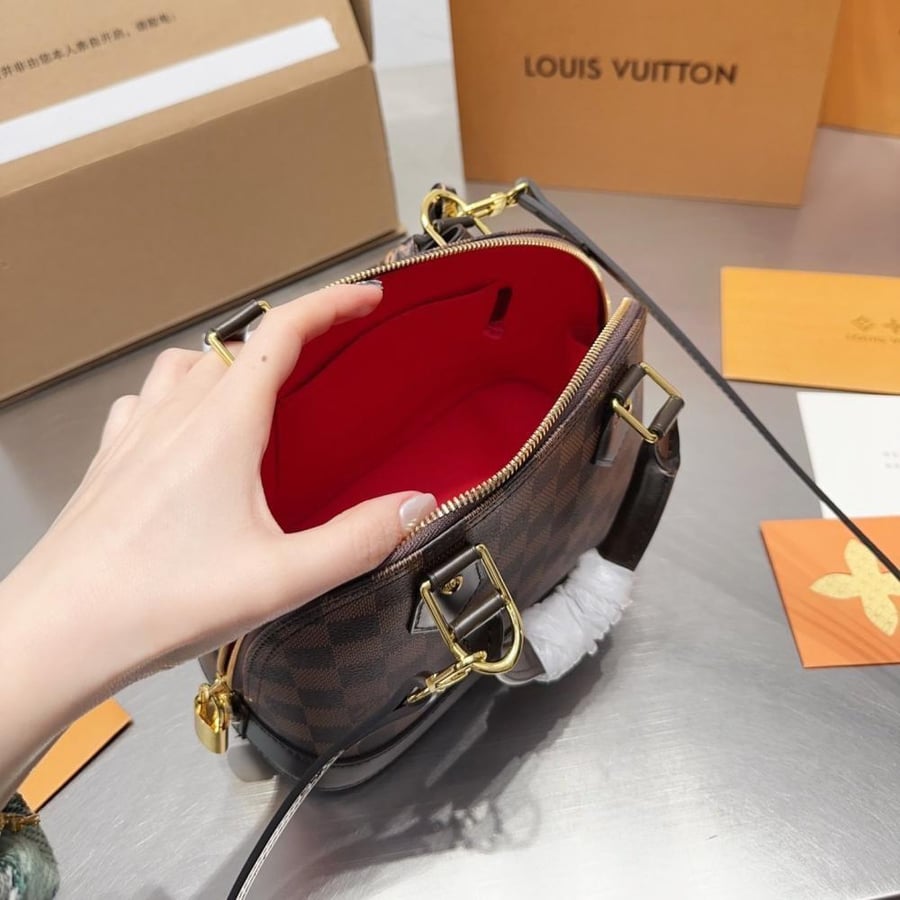 LV Alma BB